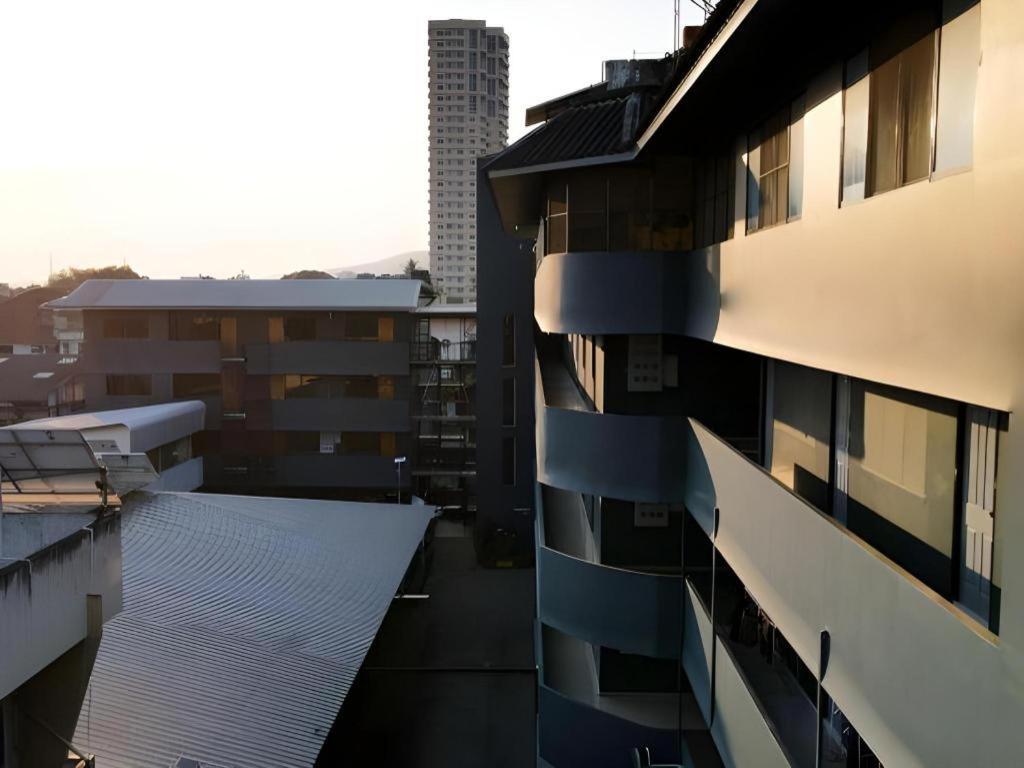 Watket Hotel Chiang Mai Exterior foto